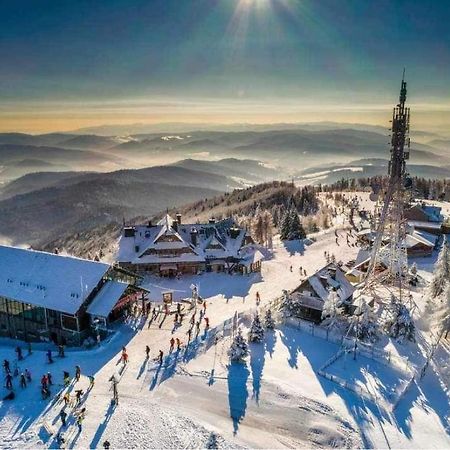 فندق Krynicka Koliba Na Jaworzynie Krynickiej كرينيتسا زدروي المظهر الخارجي الصورة